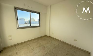 Piso uníco de 3 ambientes al frente - Apto profesional
