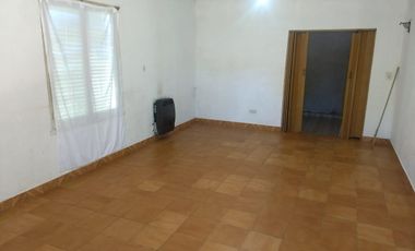 Casa en G.E.HUDSON, SAN MARCOS