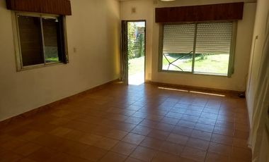 Casa en G.E.HUDSON, SAN MARCOS