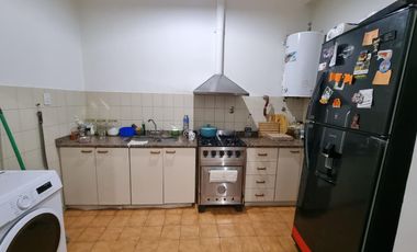 PH en Cruce Varela con amplio patio