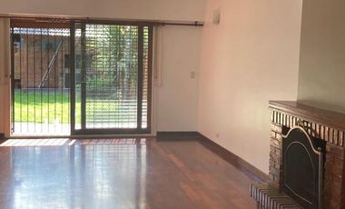 Casa - La Lucila-Vias/Maipu  5 ambientes -