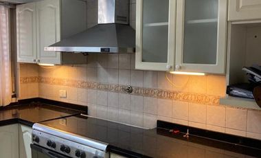 Casa - La Lucila-Vias/Maipu  5 ambientes -