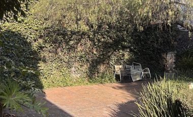 LINDA CASA EN CONDOMINIO EN CALLE CERRADA