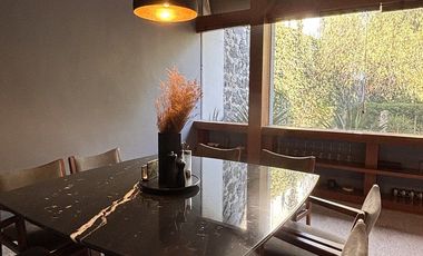 LINDA CASA EN CONDOMINIO EN CALLE CERRADA