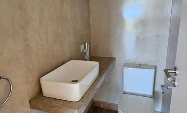 Venta departamento 3 ambientes con jardín en Nordelta