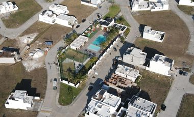 CASA EN PREVENTA EN LOMAS DEL DORADO