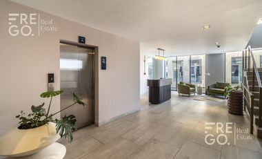 Oficina en venta en Ladrón de Guevara, a una cuadra de Chapultepec, Guadalajara