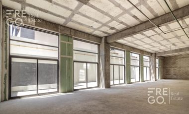 Oficina en venta en Ladrón de Guevara, a una cuadra de Chapultepec, Guadalajara