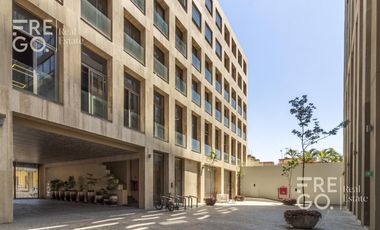 Oficina en venta en Ladrón de Guevara, a una cuadra de Chapultepec, Guadalajara