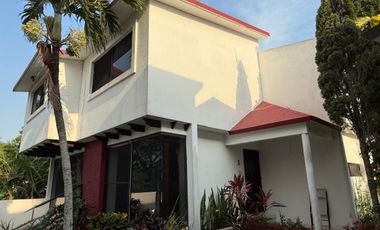 RINCON DEL CONCHAL, Casa en RENTA en conjunto con alberca y muelle al rio del Estero