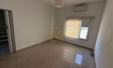 CASA EN VENTA, EL CENTAURO