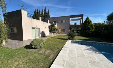 CASA EN VENTA, EL CENTAURO