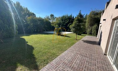 CASA EN VENTA, EL CENTAURO