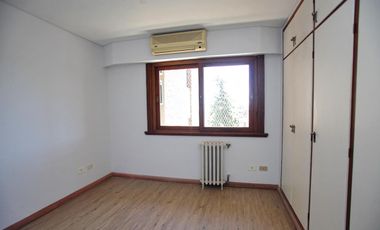 Muy buen departamento en venta en Martinez - 3 dormitorios - 2 cocheras