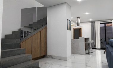 Casa en Venta Lomas de la Rioja | 4 recámaras