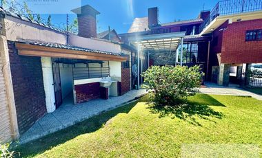 Venta Casa 6 ambientes de categoria en Florencio Varela.