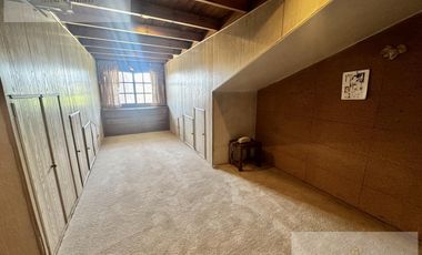 Venta Casa 6 ambientes de categoria en Florencio Varela.