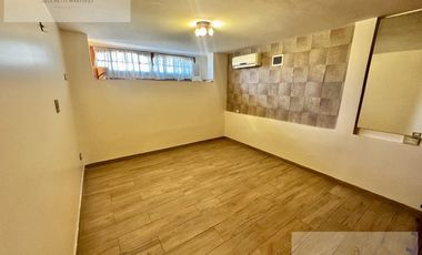 Venta Casa 6 ambientes de categoria en Florencio Varela.