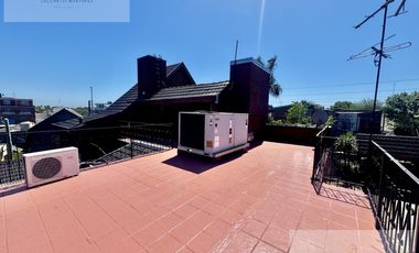 Venta Casa 6 ambientes de categoria en Florencio Varela.