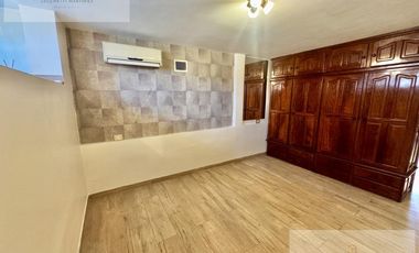 Venta Casa 6 ambientes de categoria en Florencio Varela.