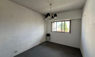 Departamento de tres ambientes en Venta en Bernal