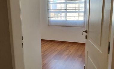 Departamento tres ambientes en venta wilde