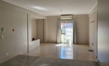 Departamento tres ambientes en venta wilde