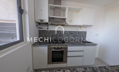 Departamento en Condominio Civis venta 2 ambientes toillete y habitación en suite cochera y balcon