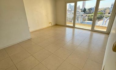Departamento con cochera en venta 2 ambientes en Muñiz