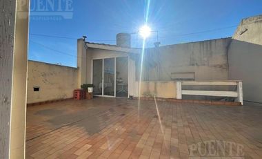 Casa en Banfield Este