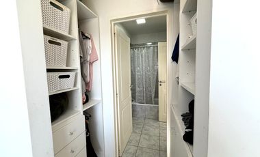 VENTA DEPARTAMENTO DOS AMBIENTES BECCAR CON BALCON Y COCHERAS