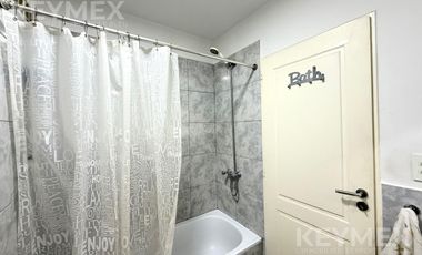 VENTA DEPARTAMENTO DOS AMBIENTES BECCAR CON BALCON Y COCHERAS