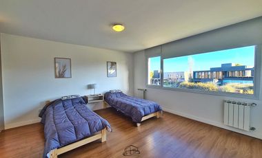 Casa 4  amb   escritorio c/ Pisicina Climatizada - Rumenco