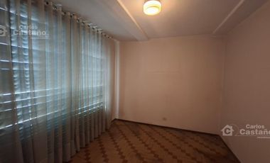 Casa de 5 ambientes ideal 2 familias.