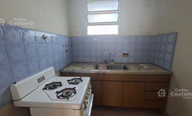 Casa de 5 ambientes ideal 2 familias.