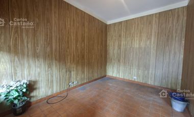 Casa de 5 ambientes ideal 2 familias.