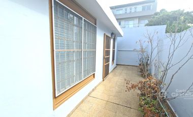 Casa de 5 ambientes ideal 2 familias.