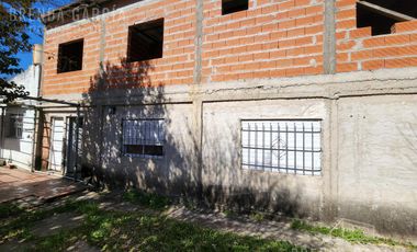 Casa   2 Duplex a terminar - Pueblo Liebig S