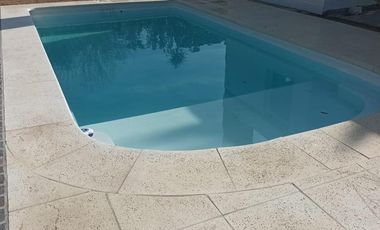 Casa en  ALQUILER EN EL PARAISO COUNTRY CLUB HIPICO & GOLF