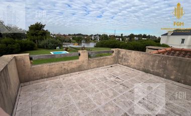 Casa en  venta Barrio Santa Catalina Villanueva