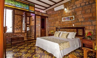 Hotel En Venta, Santa Fe De Antioquia, Antioquia, Colombia
