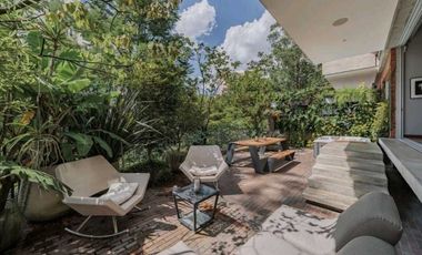 VENTA DE APARTAESTUDIO CON TERRAZA  EN EL POBLADO, SECTOR LAS LOMAS.