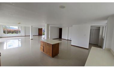 Casa Campestre de Alto Nivel en El Escobero – Envigado JCR