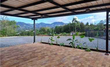 Alquiler  Casa finca vía la Ceja San Antonio sector DL 8255418