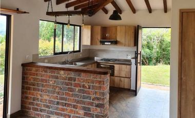 Alquiler  Casa finca vía la Ceja San Antonio sector DL 8255418