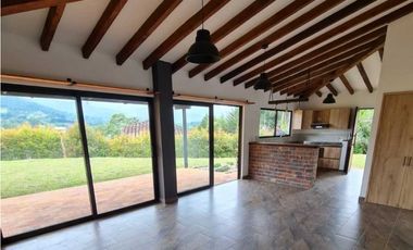 Alquiler  Casa finca vía la Ceja San Antonio sector DL 8255418