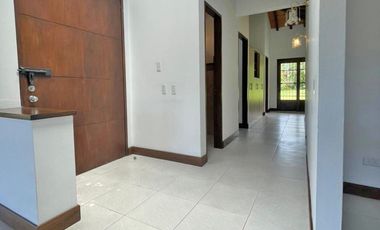 Vendo hermosa casa campestre 1 piso La Ceja a 5 mins. del parque