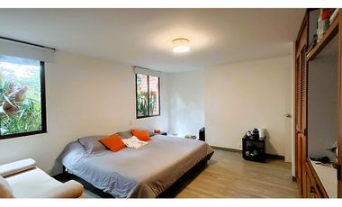 Apartamento remodelado en El Poblado - Lalinde