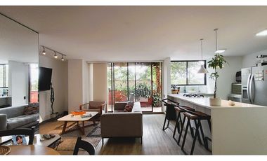 Apartamento remodelado en El Poblado - Lalinde