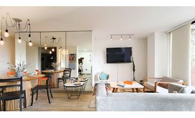 Apartamento remodelado en El Poblado - Lalinde